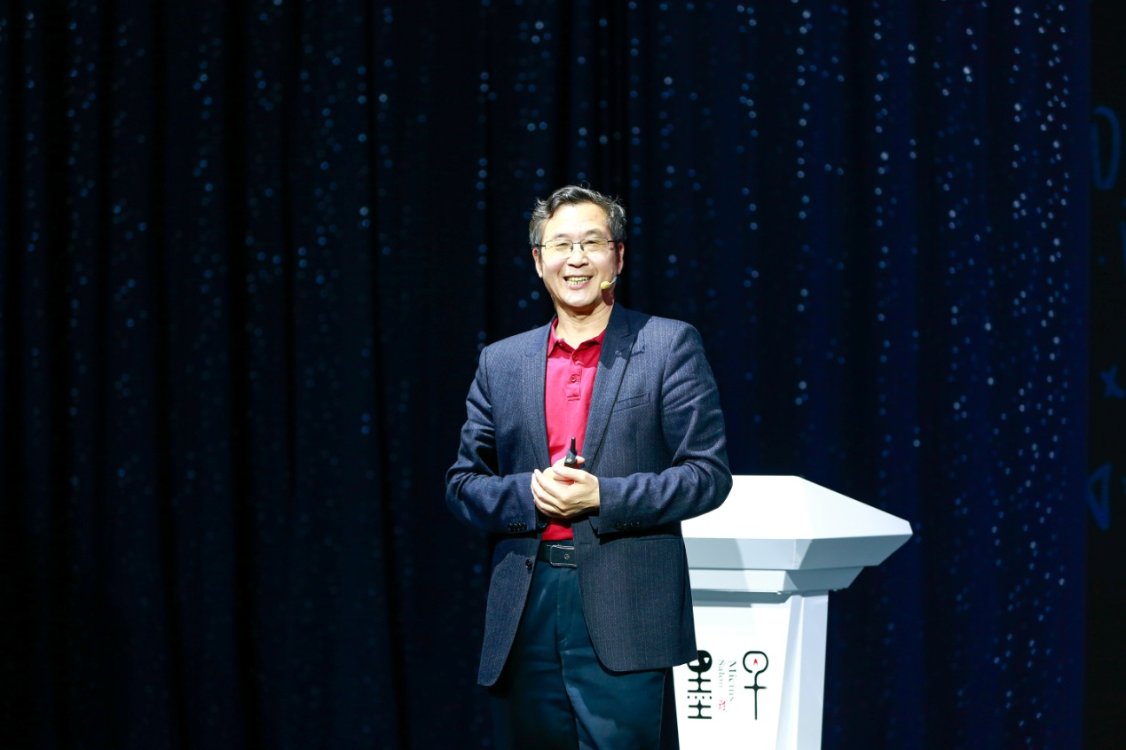 袁亚湘院士：刷题能学好数学吗？ | 数学漫谈·报告回顾